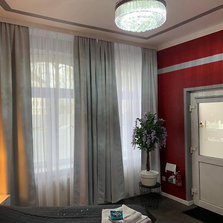 Exklusive Stadtwohnung Am Elbradweg: Best-Preis-Fewo Rathausblick 1 Fuer Max. 3 Pers. Inkl. Wlan, Prime Video & Self Check-In Витенберге Екстериор снимка