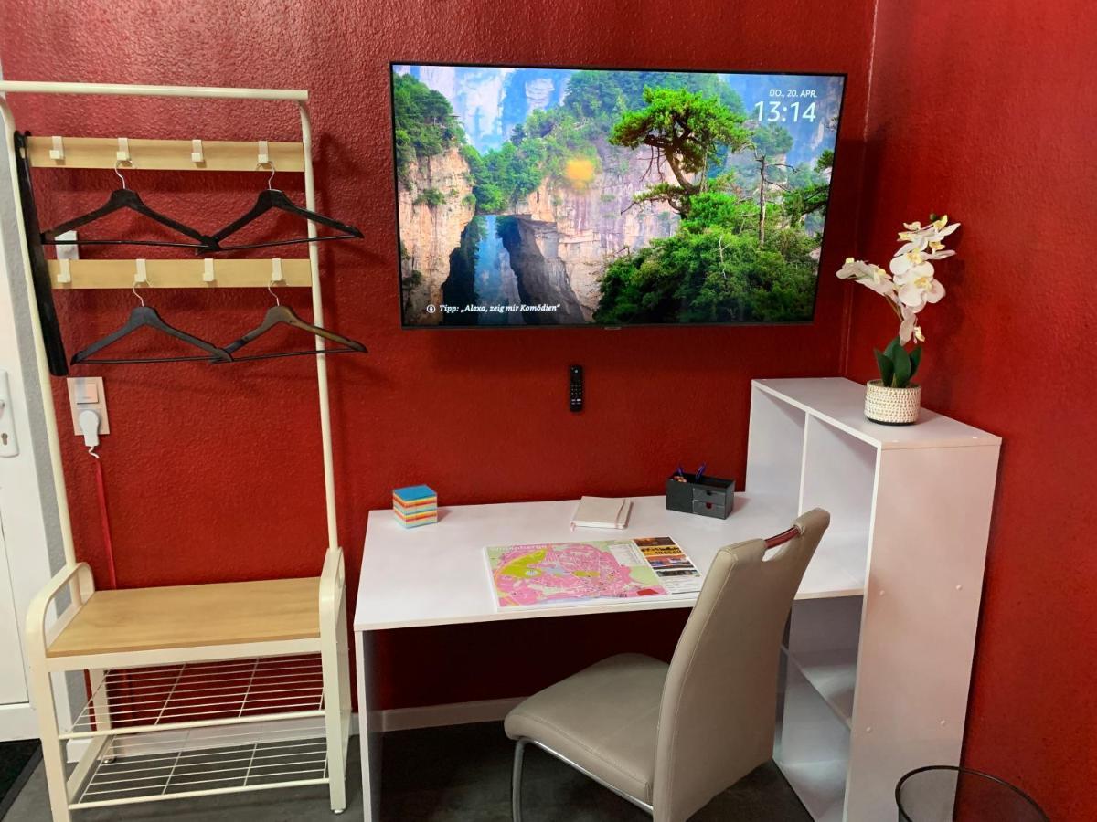 Exklusive Stadtwohnung Am Elbradweg: Best-Preis-Fewo Rathausblick 1 Fuer Max. 3 Pers. Inkl. Wlan, Prime Video & Self Check-In Витенберге Екстериор снимка