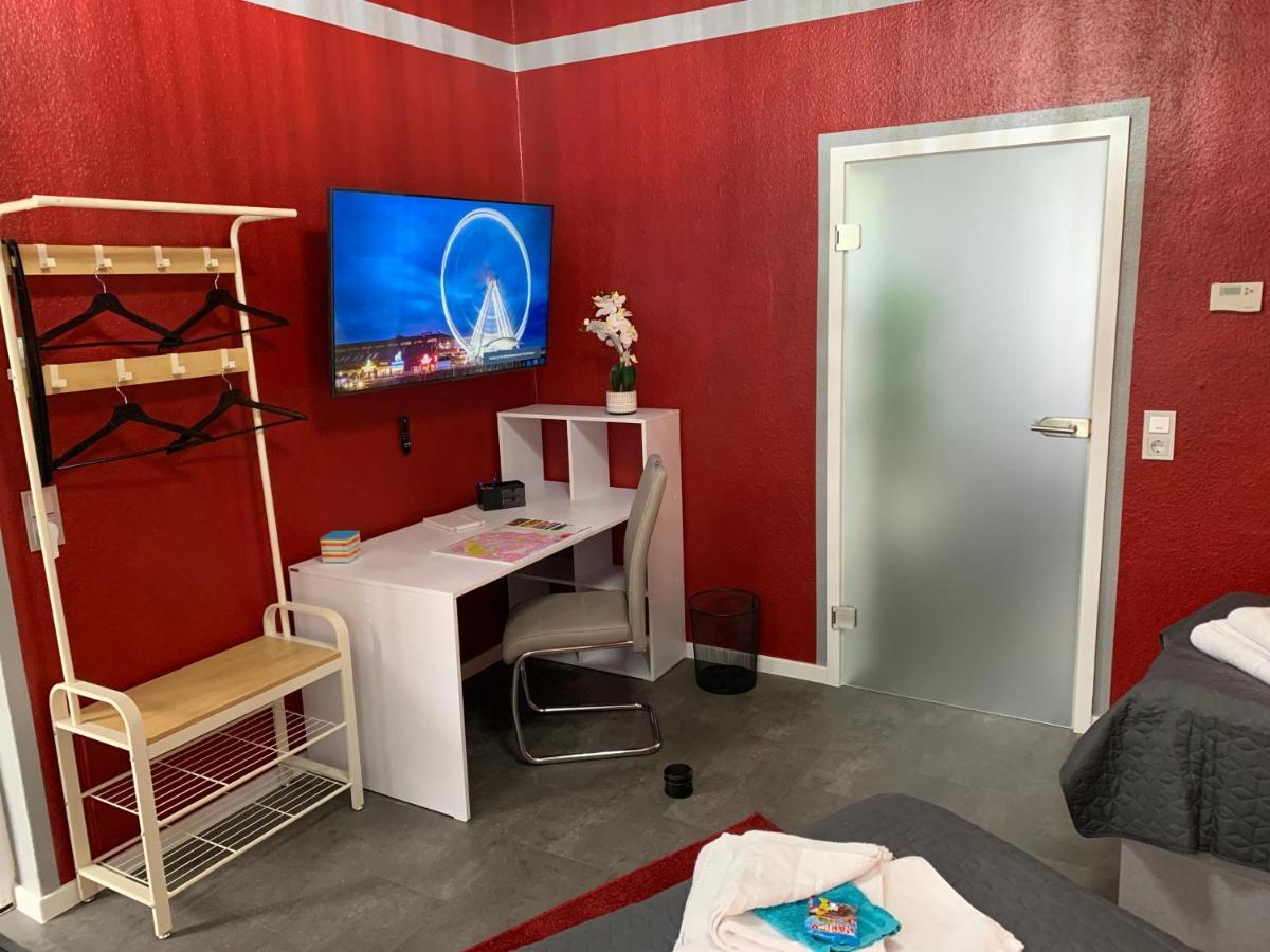 Exklusive Stadtwohnung Am Elbradweg: Best-Preis-Fewo Rathausblick 1 Fuer Max. 3 Pers. Inkl. Wlan, Prime Video & Self Check-In Витенберге Екстериор снимка