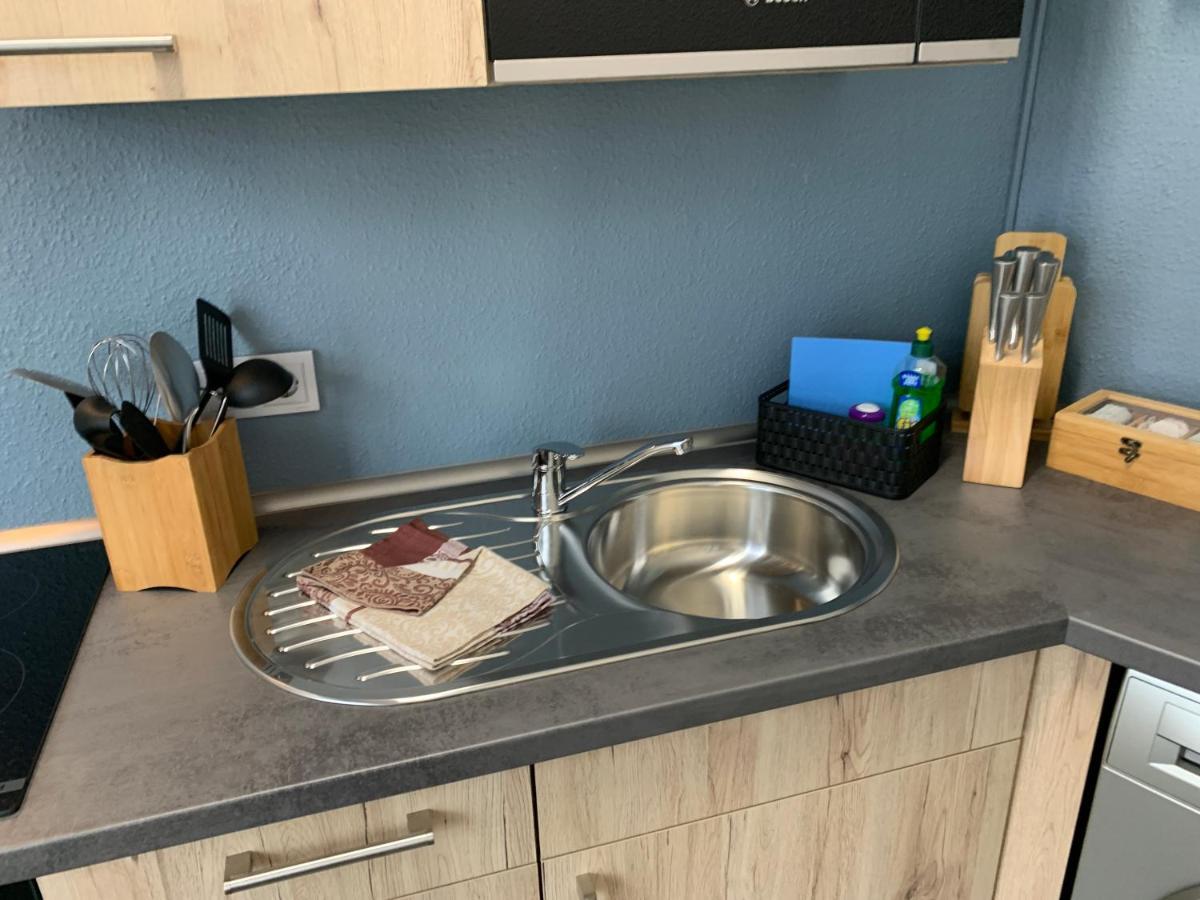 Exklusive Stadtwohnung Am Elbradweg: Best-Preis-Fewo Rathausblick 1 Fuer Max. 3 Pers. Inkl. Wlan, Prime Video & Self Check-In Витенберге Екстериор снимка